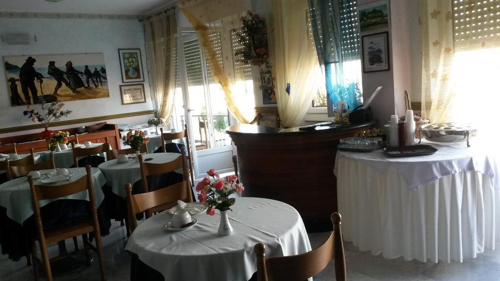 B&B Solana Noli Eksteriør billede